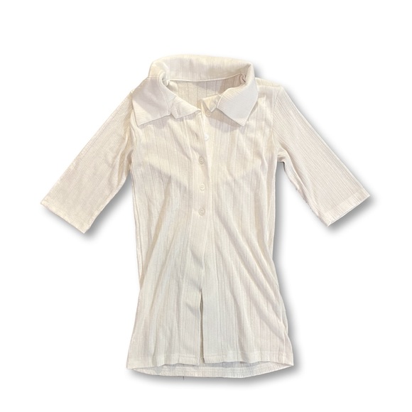 TheOpen Product White Buttoned Top - Picture 1 of 2